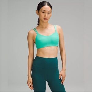 Lululemon like a cloud Ribbed Kelly Green Sports Bra